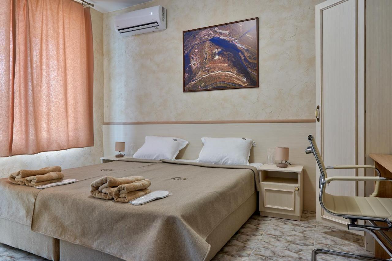 Kings View Hotel Veliko Tarnovo Eksteriør billede